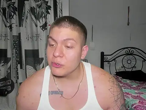 Snapshot of regan_jhonso chatting on 02.05.26 regan jhonso online show from 02.05.26