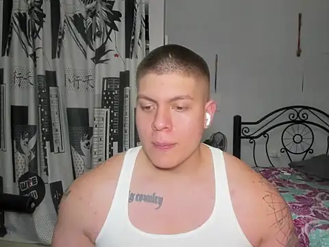 Snapshot of regan_jhonso chatting on 02.16.26 regan jhonso online show from 02.16.26