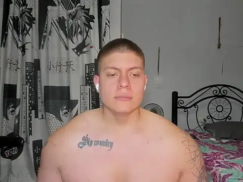 Snapshot of regan_jhonso chatting on 02.18.26 regan jhonso online show from 02.18.26