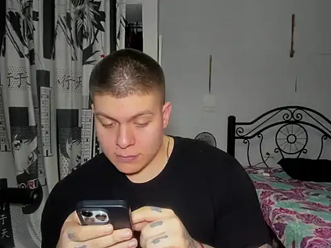 Snapshot of regan_jhonso chatting on 02.24.26 regan jhonso online show from 02.24.26