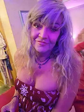 Snapshot of annika_lately chatting on 07.22.26 annika lately online show from 07.22.26