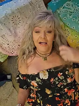 Snapshot of annika_lately chatting on 07.25.26 annika lately online show from 07.25.26