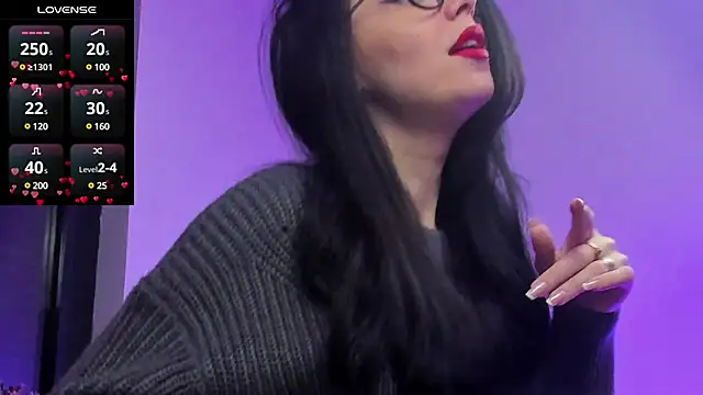 Snapshot of RitaSonnet chatting on 02.18.25 RitaSonnet online show from 02.18.25