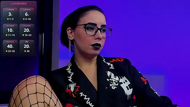 Snapshot of RitaSonnet chatting on 12.05.25 RitaSonnet online show from 12.05.25