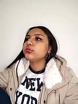 Alix sweet22 online show from 12.13.24