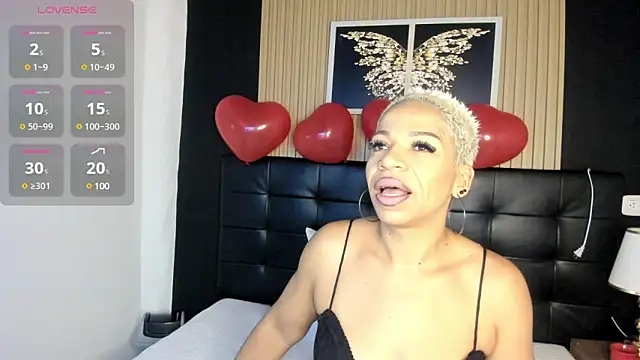 summer night  online show from 02.19.25