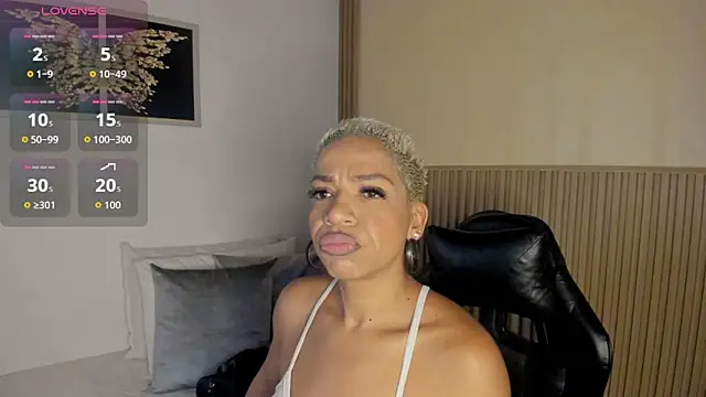 summer night  online show from 02.18.26