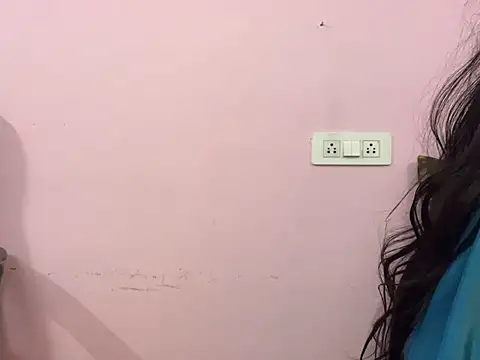 Snapshot of roshni-5 chatting on 01.06.25 roshni-5 online show from 01.06.25