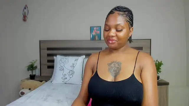 Snapshot of Renee-18 chatting on 12.31.24 Renee-18 online show from 12.31.24