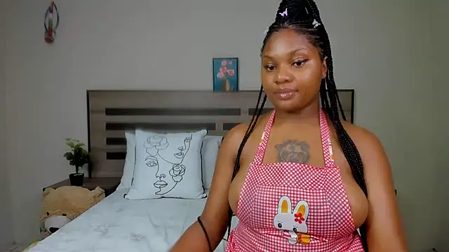 Snapshot of Renee-18 chatting on 01.13.25 Renee-18 online show from 01.13.25