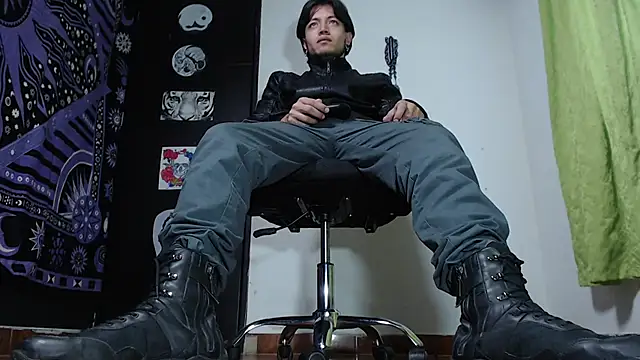 Snapshot of Dicaprioo_ chatting on 12.05.24 Dicaprioo online show from 12.05.24