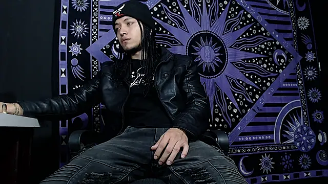 Snapshot of Dicaprioo_ chatting on 01.11.25 Dicaprioo online show from 01.11.25