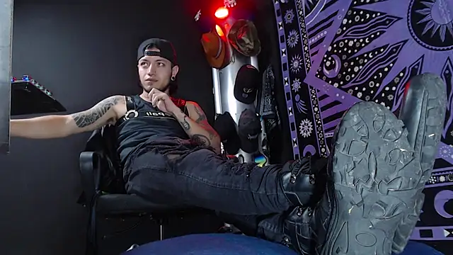 Snapshot of Dicaprioo_ chatting on 03.07.25 Dicaprioo online show from 03.07.25