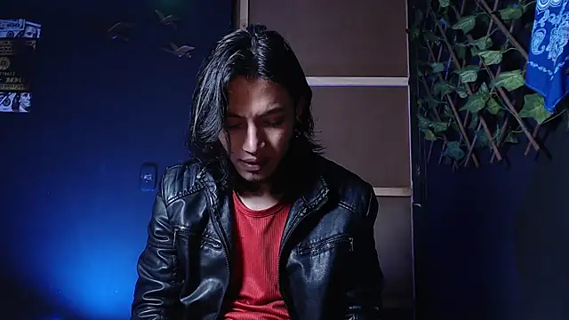 Snapshot of Dicaprioo_ chatting on 11.04.25 Dicaprioo online show from 11.04.25