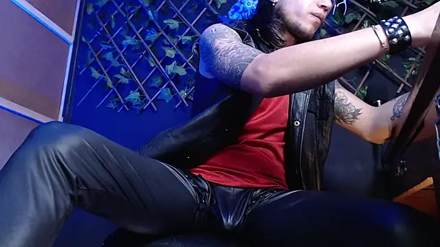 Snapshot of Dicaprioo_ chatting on 11.20.25 Dicaprioo online show from 11.20.25