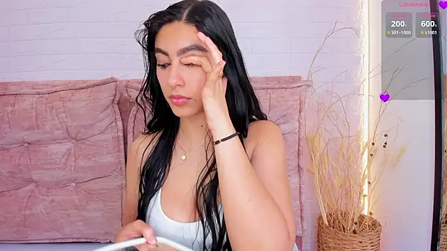 Emily roux online show from 03.12.26