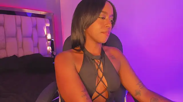 EmilyHaan online show from 01.12.25