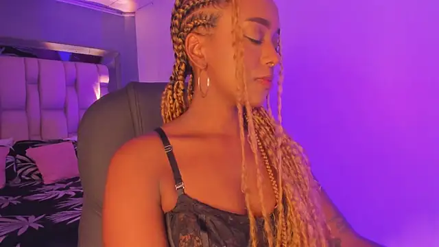 EmilyHaan online show from 01.27.25