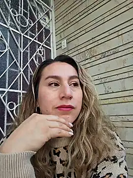 RubbyTaylor online show from 10.18.25