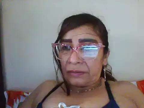 Snapshot of LITLESTAR chatting on 12.15.24 LITLESTAR online show from 12.15.24