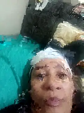 Snapshot of LITLESTAR chatting on 12.16.25 LITLESTAR online show from 12.16.25