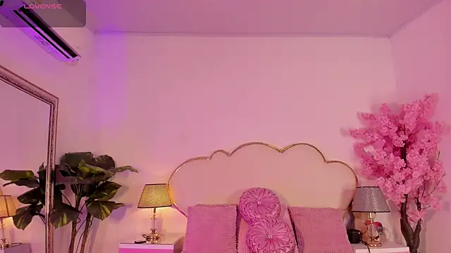 CahitlinBell online show from 05.02.26