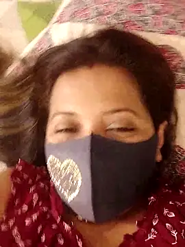 Snapshot of joya_bhabi chatting on 10.27.25 joya bhabi online show from 10.27.25