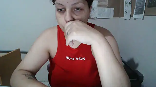 Snapshot of bbyedarling chatting on 02.14.26 bbyedarling online show from 02.14.26