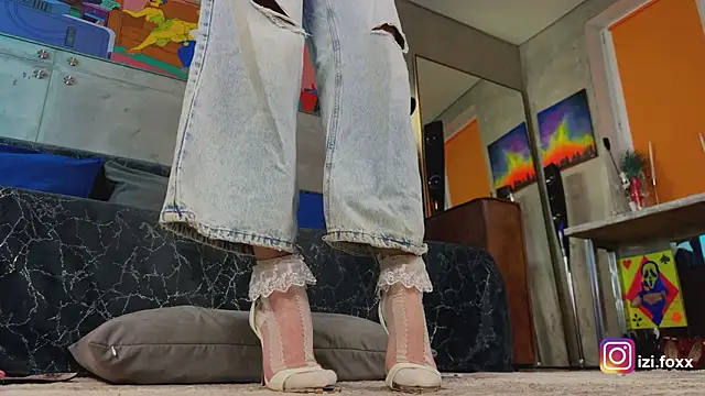 izi-fox online show from 02.08.26