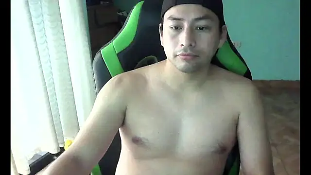 Snapshot of Allen_ibe chatting on 02.12.26 Allen ibe online show from 02.12.26