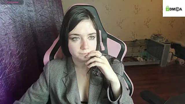 Crazy forest fairy online show from 11.27.25