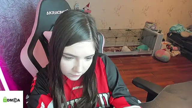 Snapshot of Crazy_forest_fairy chatting on 02.04.26 Crazy forest fairy online show from 02.04.26