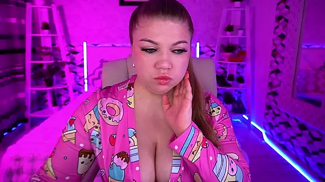 GabbieJay online show from 04.28.26