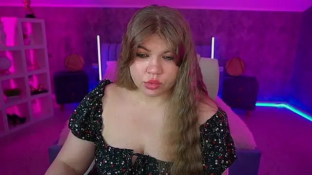 GabbieJay online show from 06.16.26
