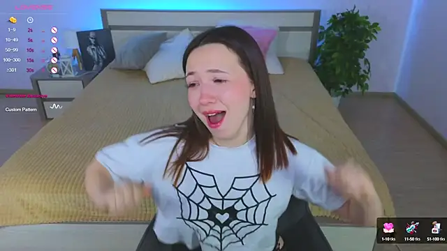 Snapshot of Hayle_Hill chatting on 01.15.25 Hayle Hill online show from 01.15.25