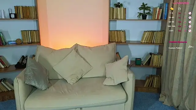 Snapshot of Hayle_Hill chatting on 03.15.25 Hayle Hill online show from 03.15.25