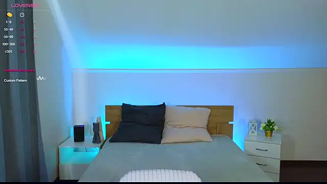 Snapshot of Hayle_Hill chatting on 03.23.25 Hayle Hill online show from 03.23.25