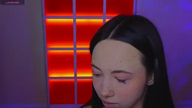 Snapshot of Hayle_Hill chatting on 11.05.25 Hayle Hill online show from 11.05.25