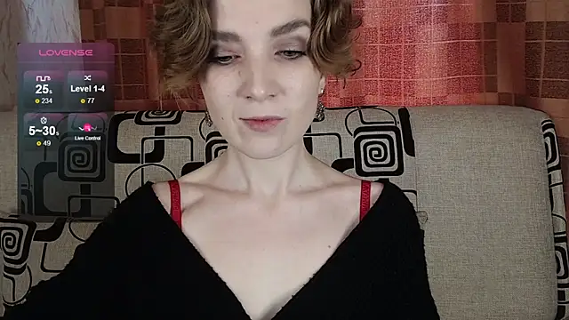 TinaWince online show from 04.25.26