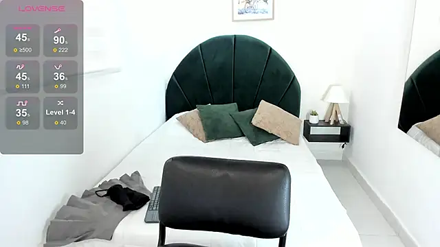  alaiasmile  online show from 05.15.26