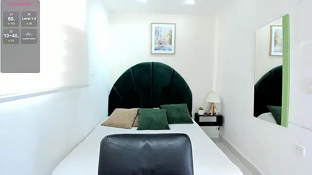 alaiasmile  online show from 06.16.26