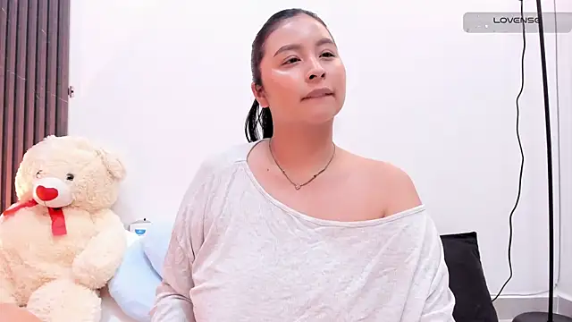  alaiasmile  online show from 07.20.26