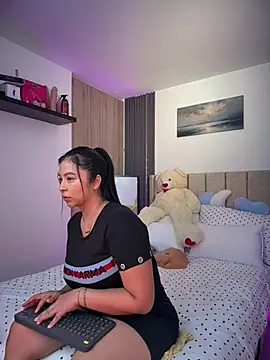  alaiasmile  online show from 07.30.26