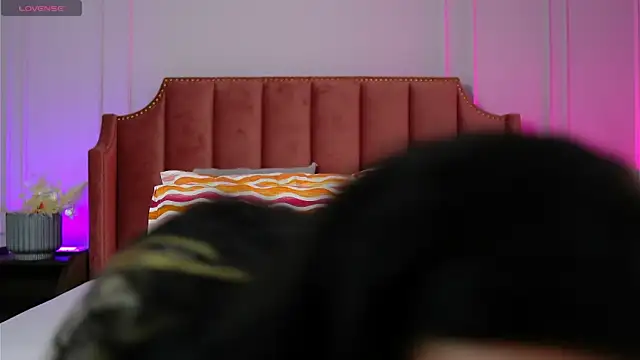 LisaRaee online show from 04.29.26