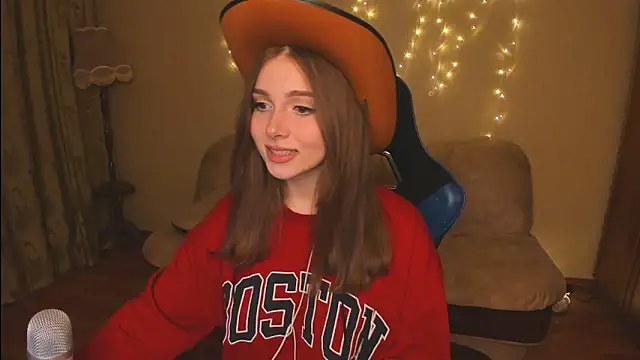 Snapshot of Kami_kam chatting on 02.12.25 Kami kam online show from 02.12.25