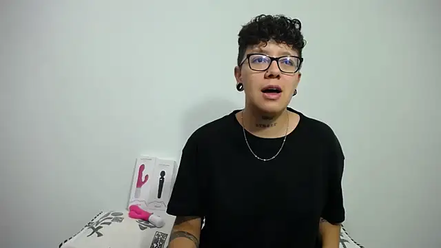 alex noa online show from 02.25.25