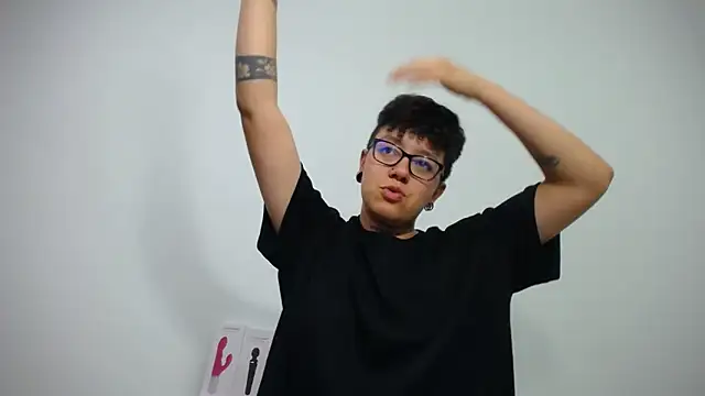 alex noa online show from 02.25.25