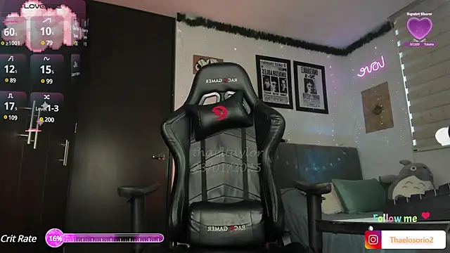 Snapshot of _thaeltaylor chatting on 01.24.25 thaeltaylor online show from 01.24.25