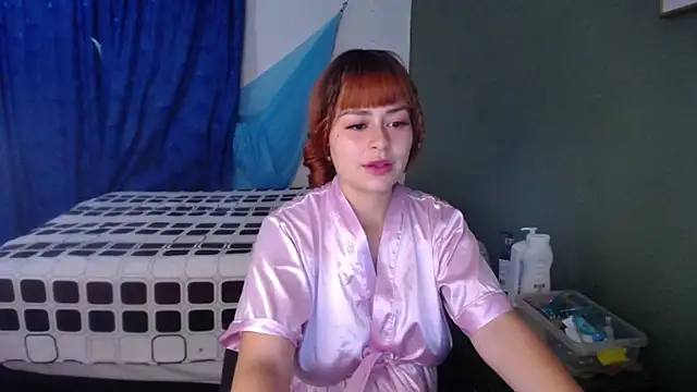 Snapshot of kitty_d chatting on 12.03.24 kitty d online show from 12.03.24