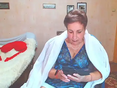 Snapshot of Victoria5643 chatting on 02.11.26 Victoria5643 online show from 02.11.26